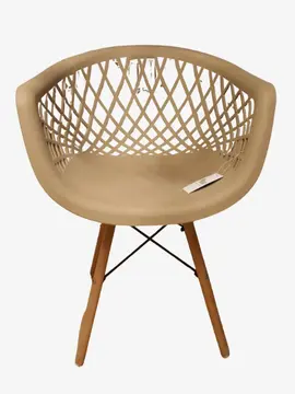 Outdoor-Diamond-Pattern-Chair